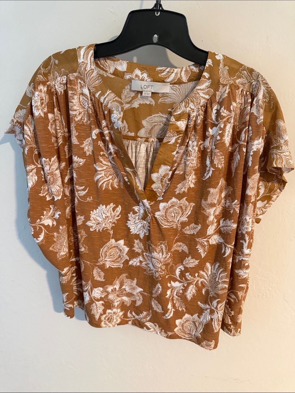 LOFT Rust Floral V-Neck Flutter Sleeve Blouse